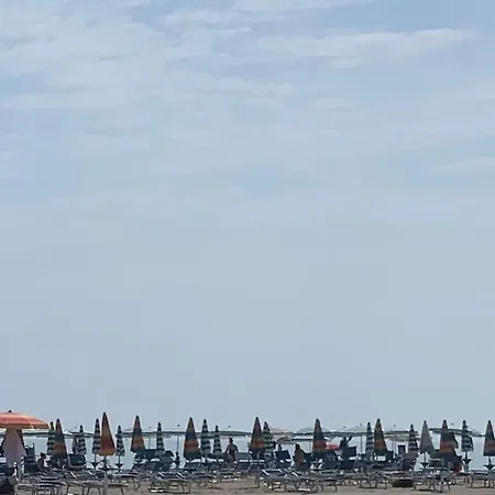 Casa Del Mare Apartment *